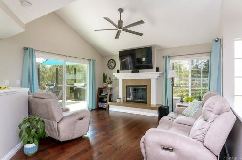 11705 Caminito De Las Missiones, San Diego CA 92128-3343 exterior