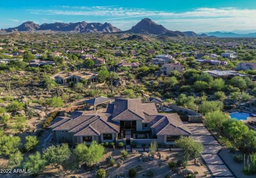 11305 Monument Dr, Scottsdale, AZ 85262-4746