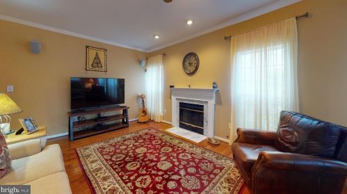 9101 Sainsbury Ct, Bristow VA  20136-1770 exterior