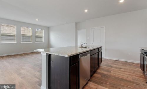 101 Brookside Ln, Gettysburg PA  17325-2026 exterior