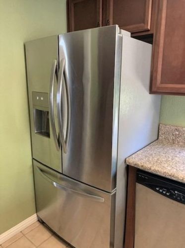 1025 Fallon Place Ct, Rio Linda CA  95673-2427 exterior