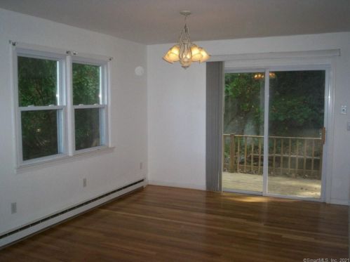 32 Juniper Rd, Bethel, CT 06801-1813
