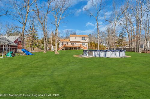 57 Thompson Bridge Rd, Jackson Twp NJ  08527-4623 exterior