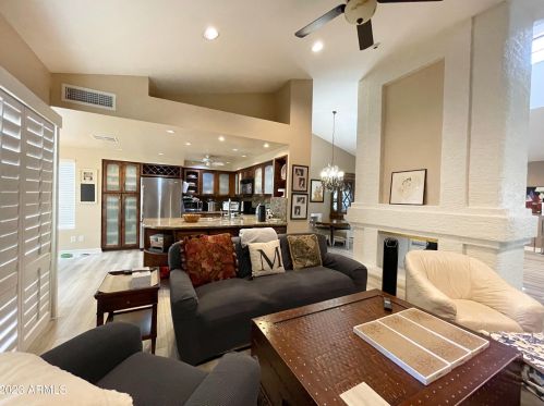 10556 Bella Vis Dr, Scottsdale AZ 85258-5761 exterior