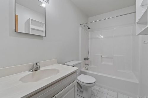 228 Monroe Ave, Monroe NY  10950-1243 exterior