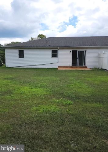 14 May Dr, Siddonsburg, PA 17019-9413
