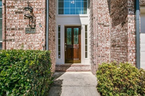2801 Oleander Dr, Plano TX  75074-3180 exterior