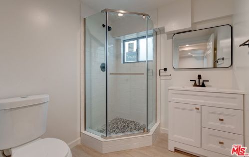 1751 Cabrillo Ave, Torrance CA  90501-3625 exterior