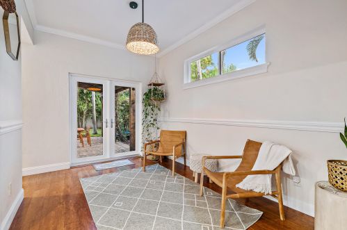 250 10th St, Delray Beach FL  33444-4048 exterior
