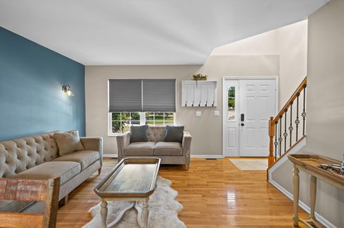 29 Claiborne Ct, Florence, KY 41042-9094