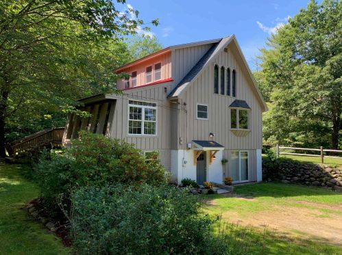 215 Cross Mill Rd, Tilton, NH 03276-4060