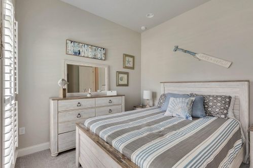 1017 Stoney Creek Dr, Lakeland FL  33811-2329 exterior