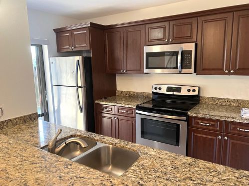 130 1st Way, West Palm Beach, FL 33407-6602