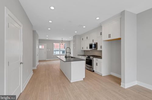 328 Walnut St, Collegeville PA  19426-3601 exterior