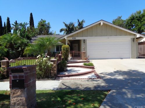636 Noble St, Orange, CA 92869-2716