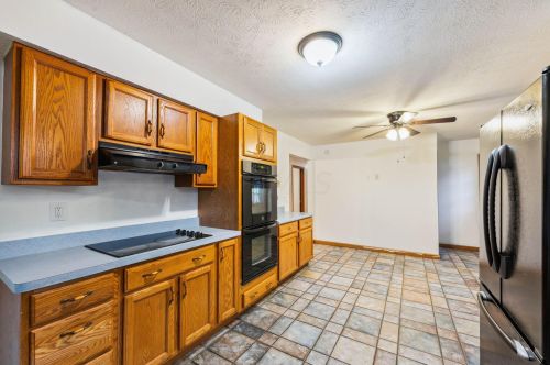 175 Helen Rd, Pataskala OH  43062-9313 exterior