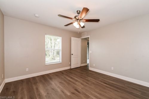 2818 45 St, Lehigh Acres FL 33976-4748 exterior