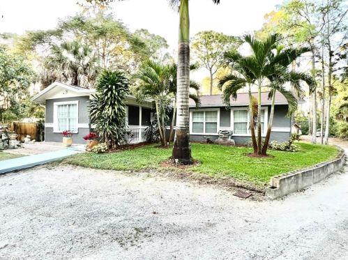 3775 23rd Ave, Naples, FL 34117-6651