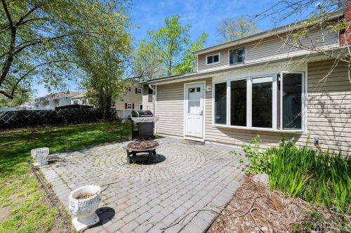 157 Cindy St, Old Bridge NJ  08857-3092 exterior