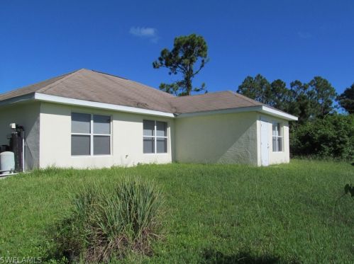 161 Karlow Ave, Lehigh Acres, FL 33974-7121