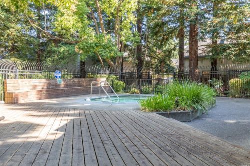 1971 Windmill Cir, Santa Rosa CA  95403-6934 exterior