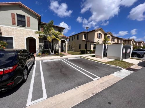 3341 106th Ter, Hialeah, FL 33018-4603