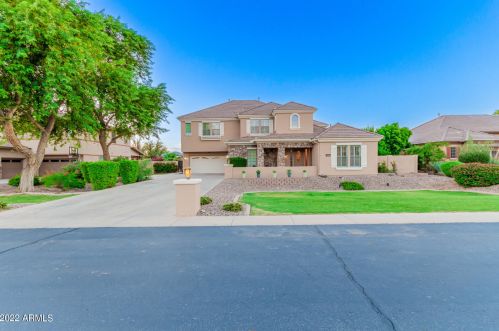 950 Desert Inn Dr, Chandler, AZ 85249-3989