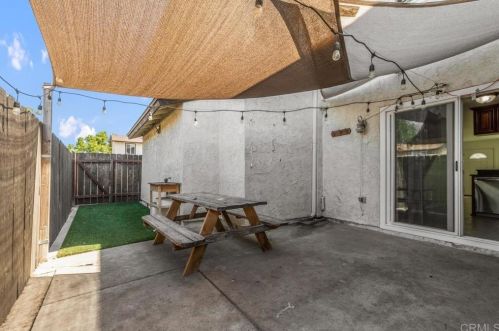 10108 Peaceful Ct, Santee CA  92071-1839 exterior