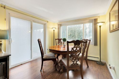 4 Rustic Gate, Panamoka NY  11961-2125 exterior