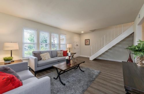 1161 White Pine Ct, San Jose, CA 95125-3339