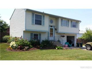 1426 Glidden Cir, Derby, NY 14047-9681