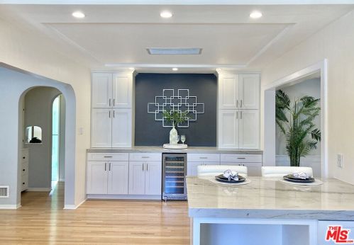 2695 Eucalyptus Ave, Long Beach CA  90806-2513 exterior