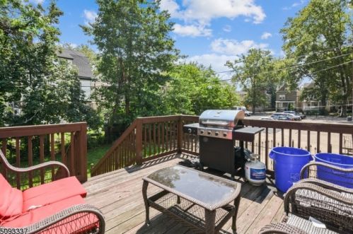 14 Stockton Pl, East Orange NJ  07017-5209 exterior