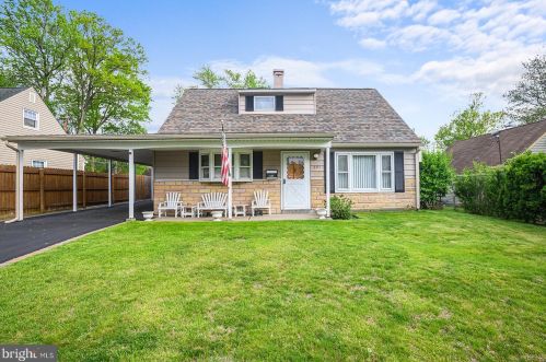 697 Latona Rd, Yardley, PA 19067-7510