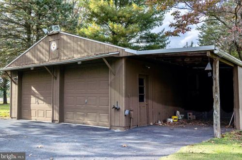 132 Swiftwater Ln, Dauberville PA  19533-9193 exterior