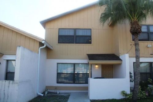 1234 White Pine Dr, West Palm Beach, FL 33414-5743