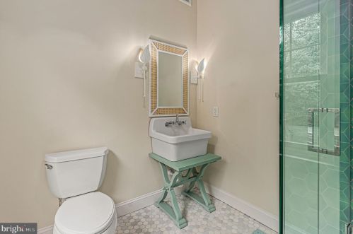 1630 Governors Way, Blue Bell PA  19422-2553 exterior