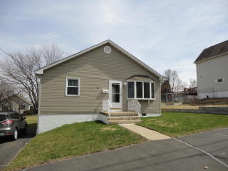 917 Vine St, Hazle Township, PA 18201-1861