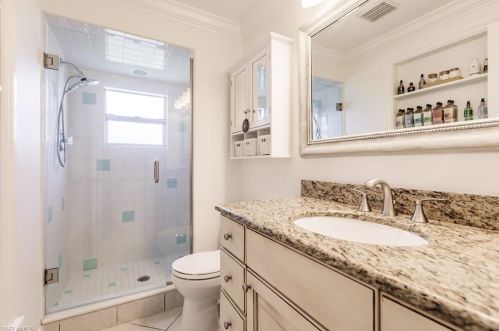 529 100th Ave, Naples FL  34108-2235 exterior