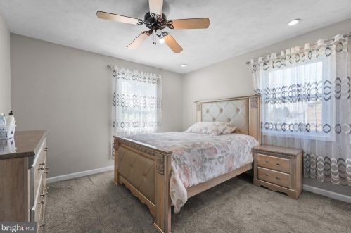 3027 Byberry Rd, Philadelphia PA  19154-1842 exterior