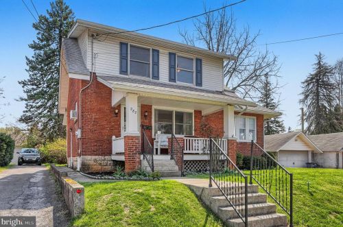 282 Clark St, Lemoyne, PA 17043-2009