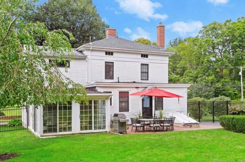 1970 Huntington Tpke, Bridgeport, CT 06611-5117