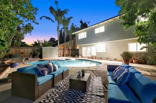 399 Avenida Manzanos, San Jose, CA 95123-1413
