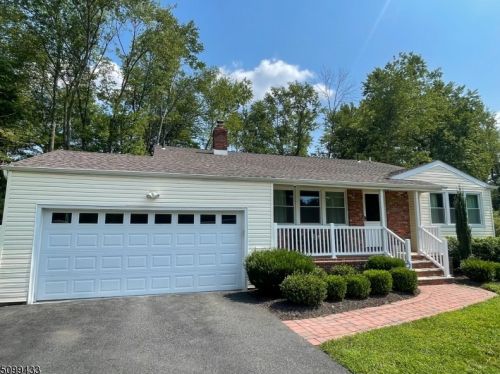 108 James St, Morristown, NJ 07960-5903