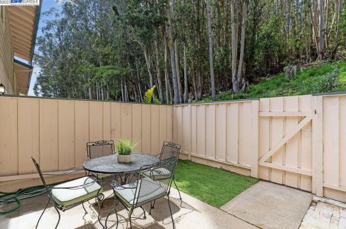 1485 Terra Nova Blvd, Pacifica CA  94044-3616 exterior