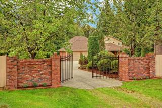 10510 196th St, Snohomish, WA 98296-8160