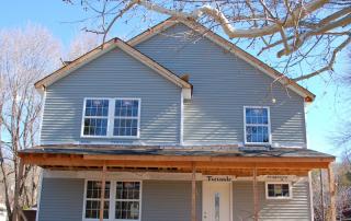 2 Apple Dr, Belvidere, NJ 07823-3020