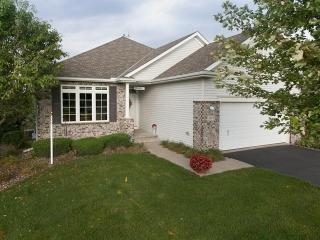 3819 Crossridge Way, Lakeville, MN 55068-4486