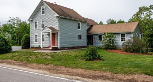 398 Bunker Hill Rd, Auburn, NH 03032-3532