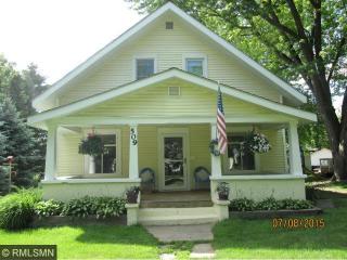 509 Angel Ave, Minnetrista MN  55388 exterior